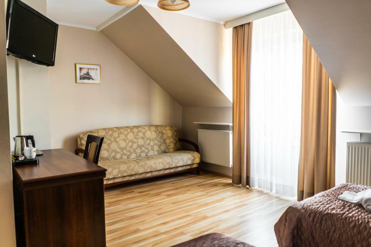 Dworek Helena Biała Podlaska Exteriér fotografie